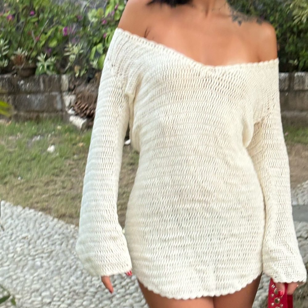 Beginning Boutique Ivory Knit Pullover